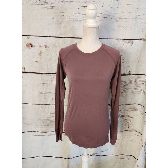 Athleta Momentum Seamless Long Sleeve Top Size Medium - Picture 3 of 6